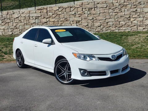 2014 Toyota Camry for sale at Car Hunters LLC in Mount Juliet TN