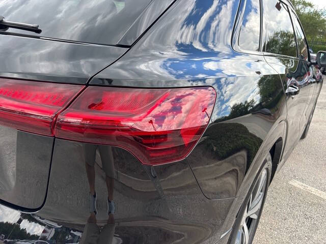 2024 Audi Q8 e-tron quattro Premium