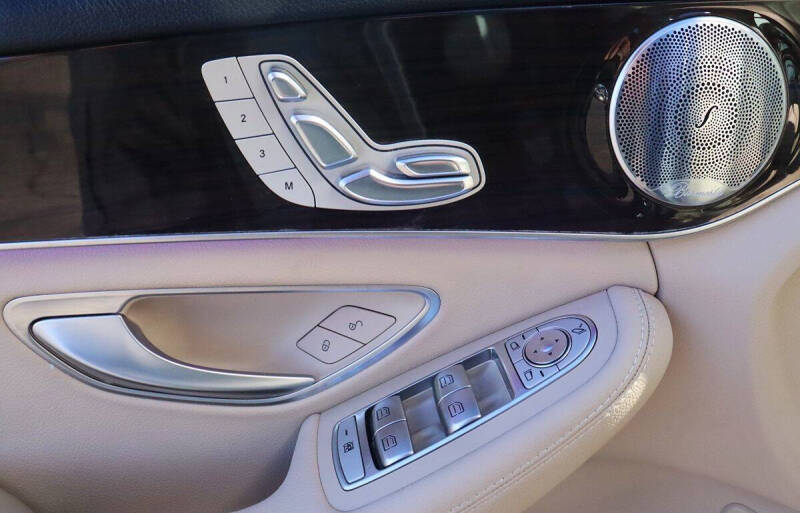 2020 Mercedes-Benz C-Class C 300