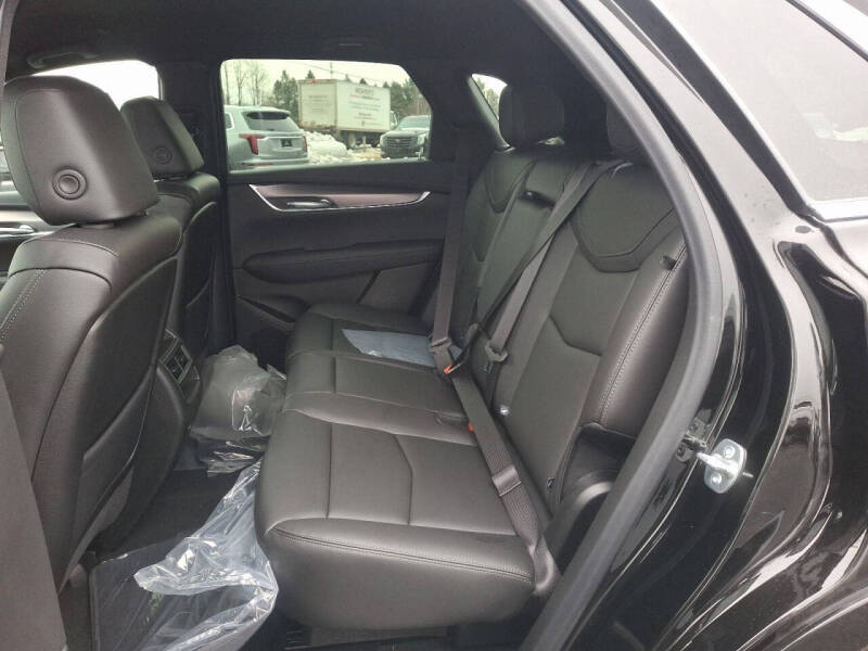 2025 Cadillac XT5 Luxury