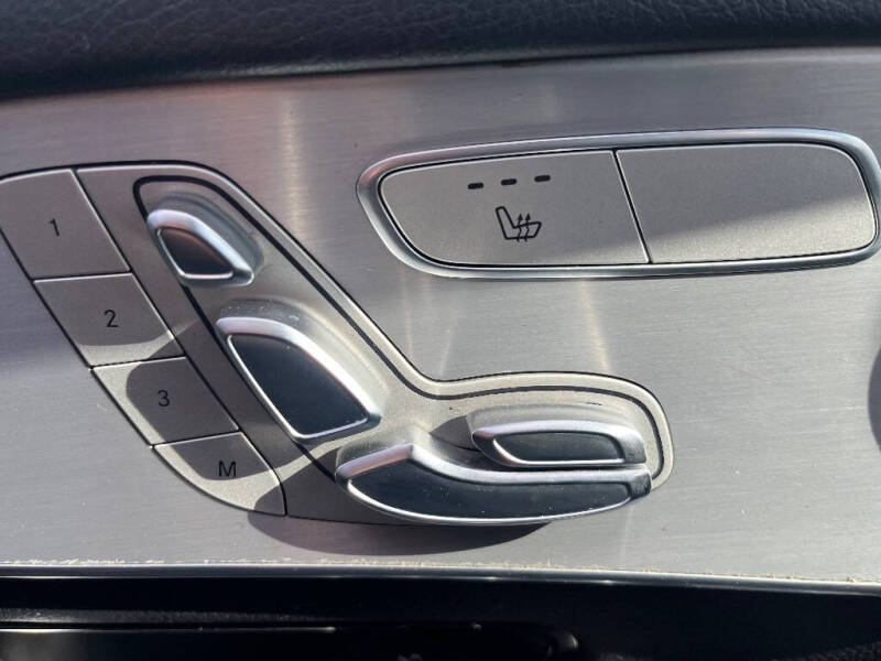 2019 Mercedes-Benz GLC GLC 300 4MATIC