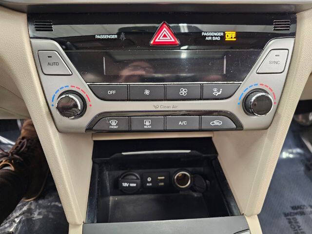 2017 Hyundai Elantra Value Edition