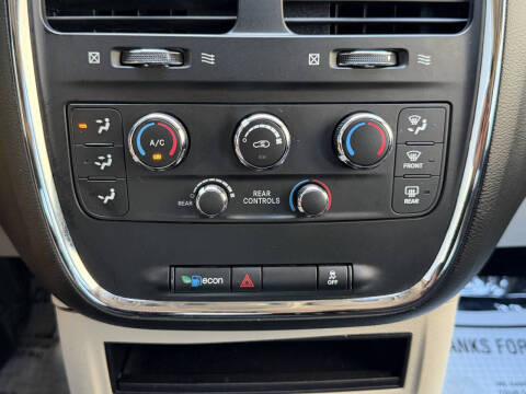 2018 Dodge Grand Caravan SE