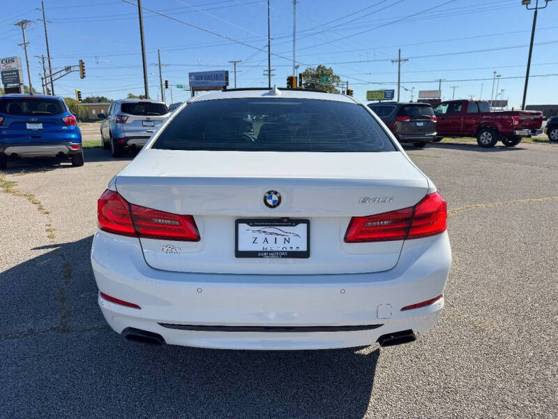2018 BMW 5 Series 540i