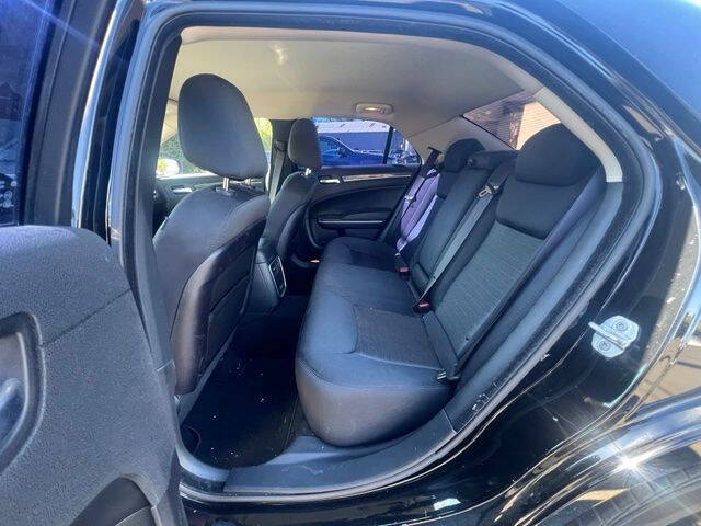 2019 Chrysler 300 Touring