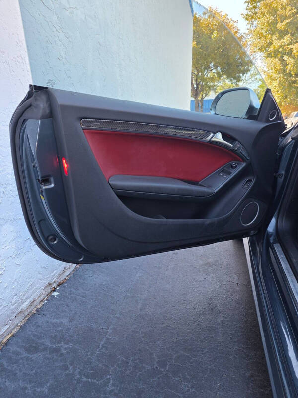 2008 Audi S5 quattro