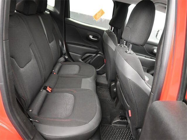 2023 Jeep Renegade Trailhawk