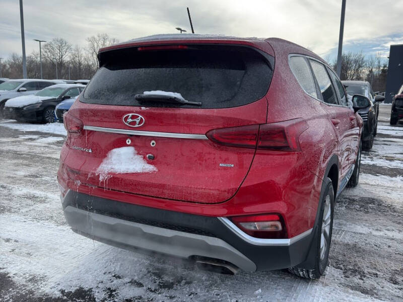 2020 Hyundai Santa Fe SE