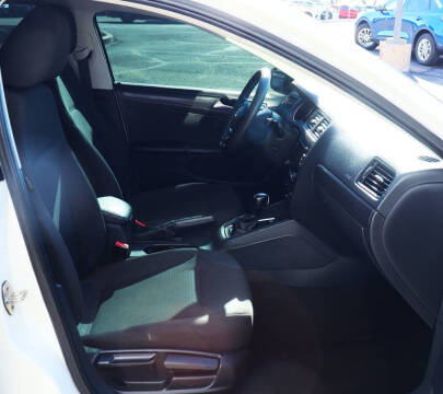 2015 Volkswagen Jetta