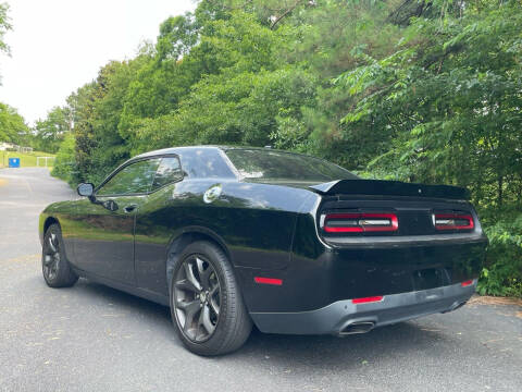 2015 Dodge Challenger SXT