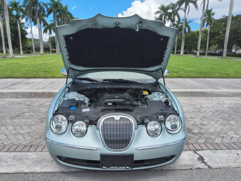 2005 Jaguar S-Type 4.2