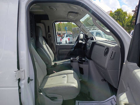 2011 Ford E-Series E-150