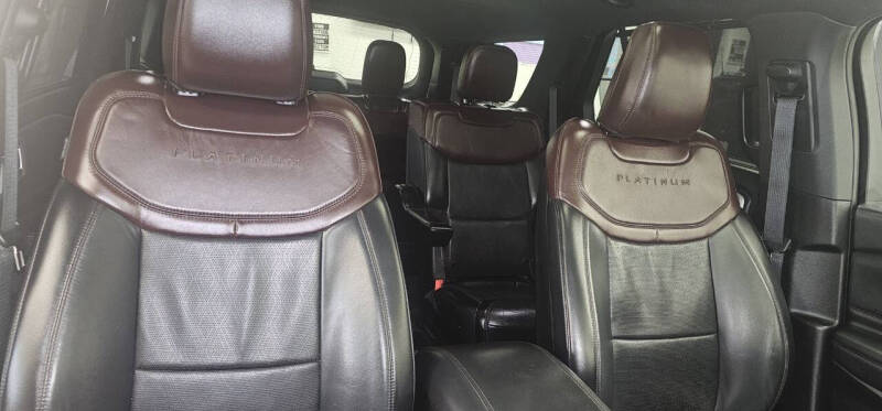 2020 Ford Explorer Platinum