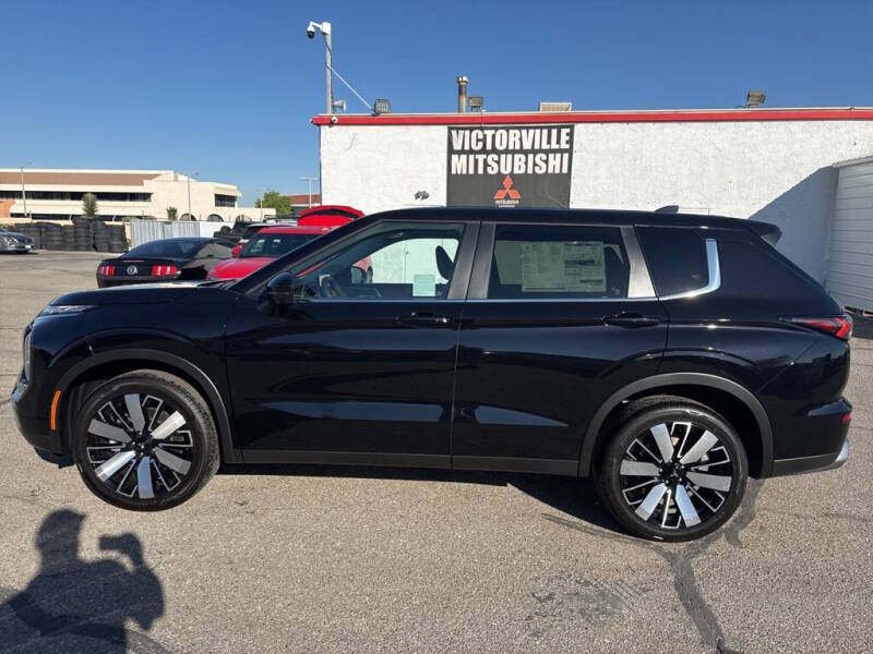 2025 Mitsubishi Outlander SE