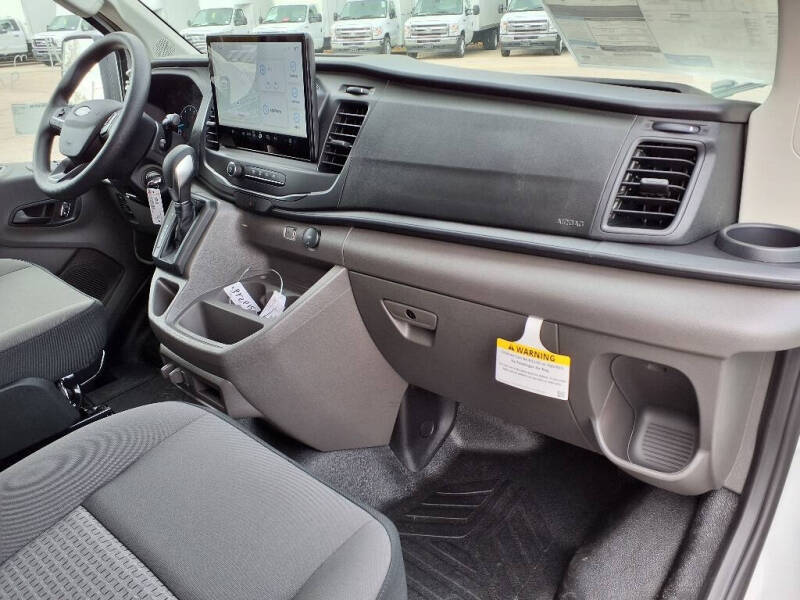 2025 Ford Transit