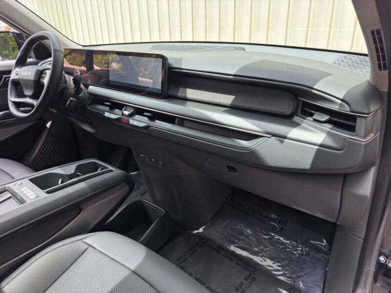 2026 Kia EV9 Light Long Range