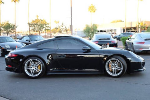 2017 Porsche 911 Carrera 4