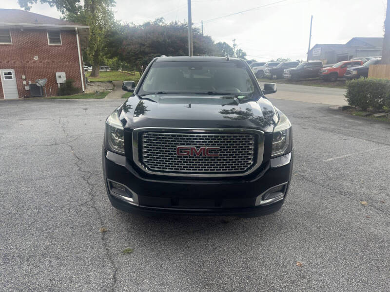 2017 GMC Yukon Denali