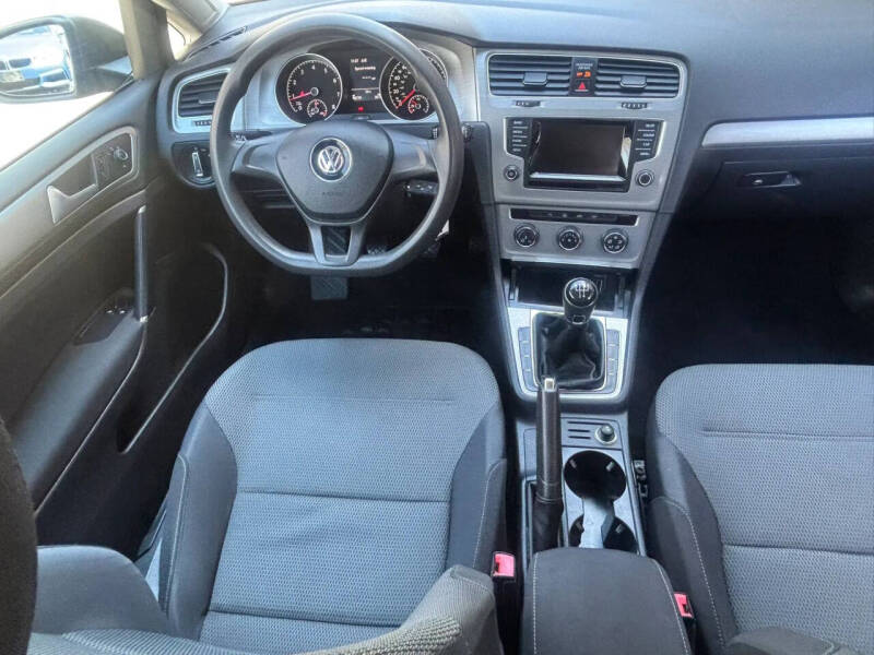2015 Volkswagen Golf