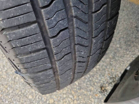 2013 Nissan Titan SV