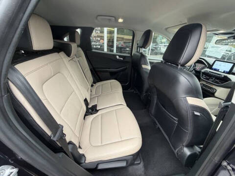 2021 Ford Escape Hybrid SEL