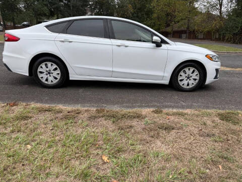 2019 Ford Fusion S