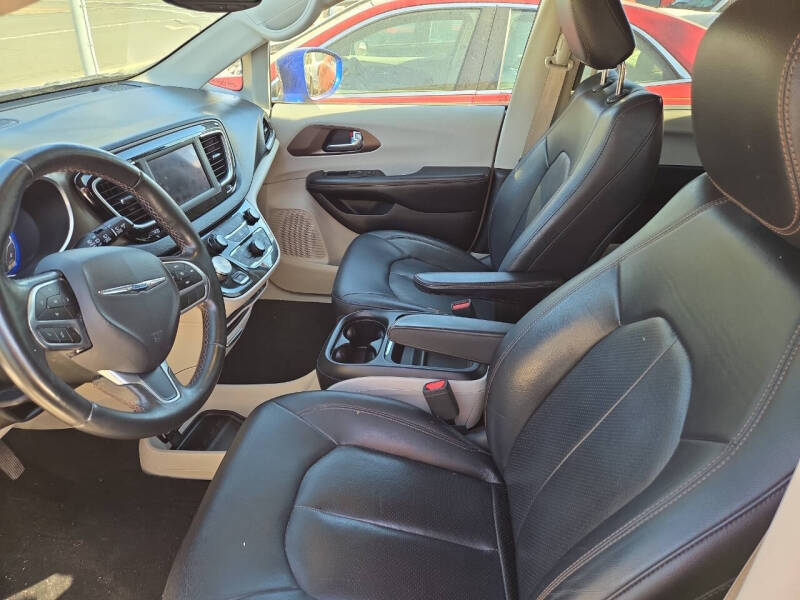 2019 Chrysler Pacifica Touring L