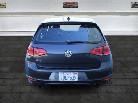 2016 Volkswagen Golf GTI S