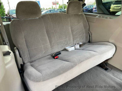 2002 Ford Windstar LX
