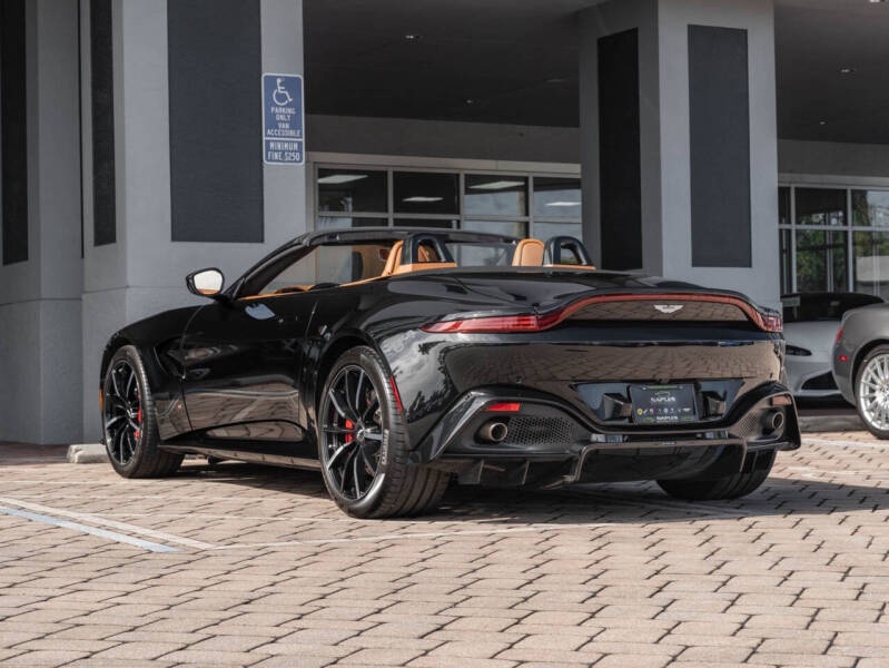 2021 Aston Martin Vantage