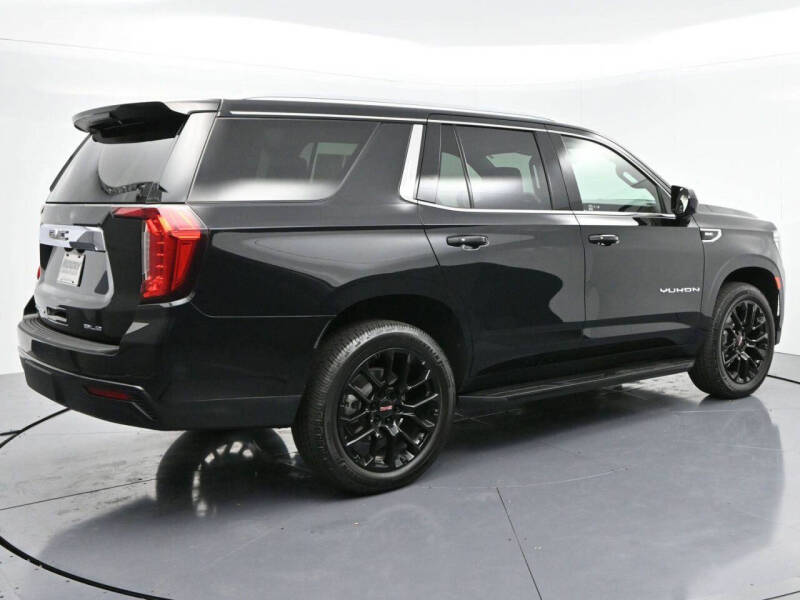 2023 GMC Yukon SLE