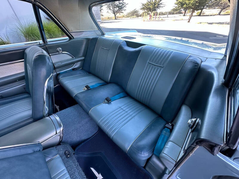 1963 Ford Thunderbird