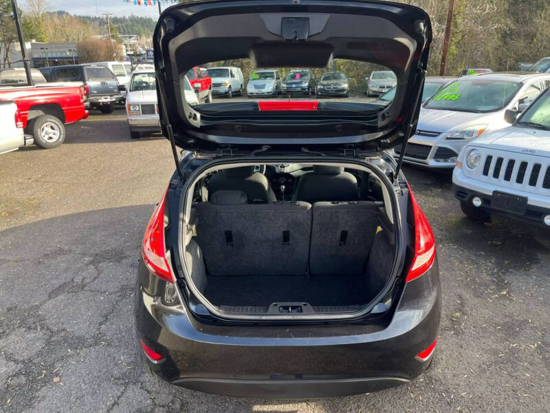2011 Ford Fiesta SE