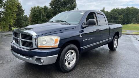 2006 Dodge Ram 2500 for sale at 411 Trucks & Auto Sales Inc. in Maryville TN