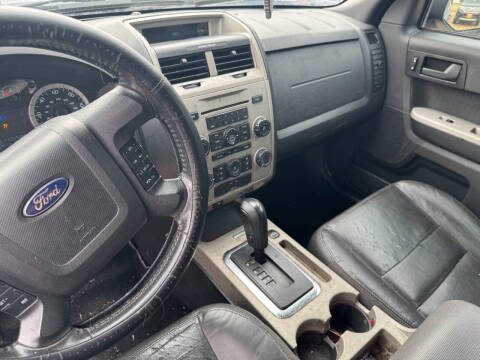 2010 Ford Escape XLT