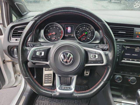 2015 Volkswagen Golf GTI