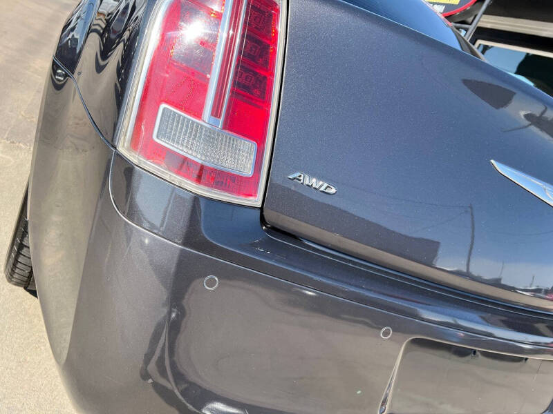 2014 Chrysler 300 C