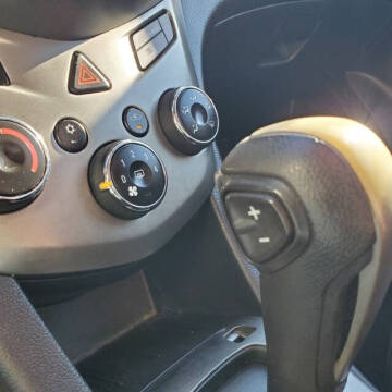 2013 Chevrolet Sonic LT Auto