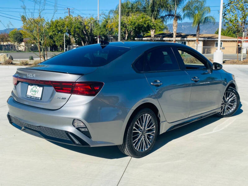 2022 Kia Forte GT Line