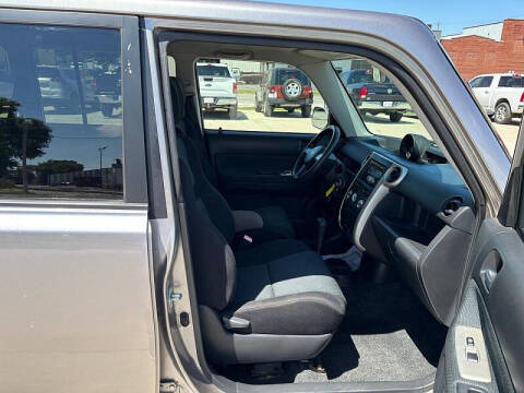 2006 Scion xB