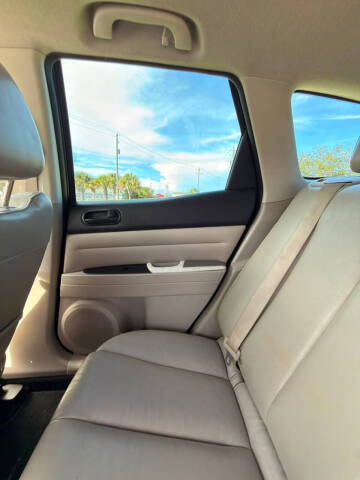 2011 Mazda CX-7 i Touring