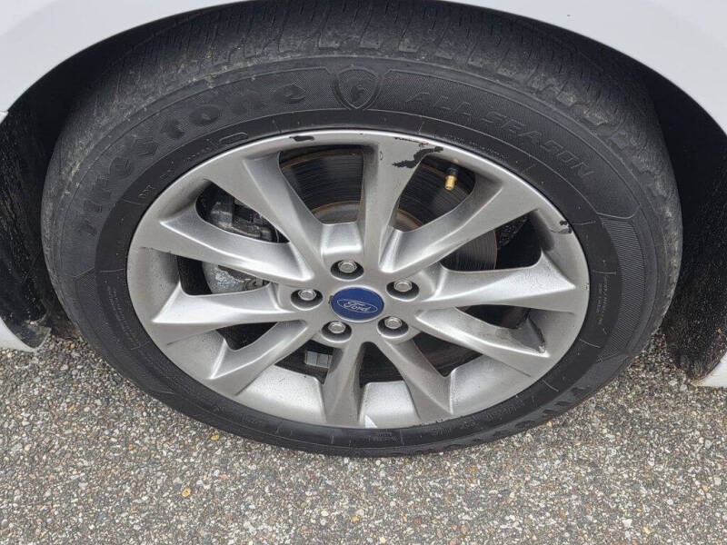 2017 Ford Fusion Hybrid SE