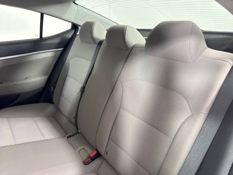 2019 Hyundai Elantra