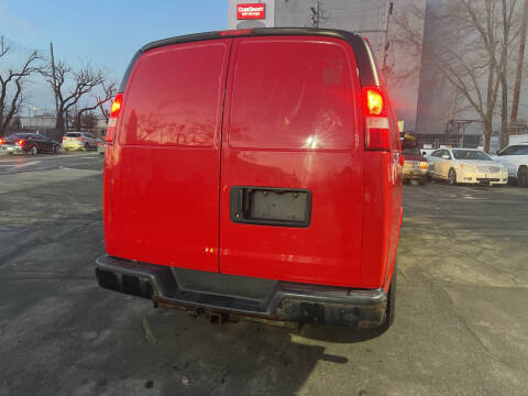 2016 GMC Savana 3500
