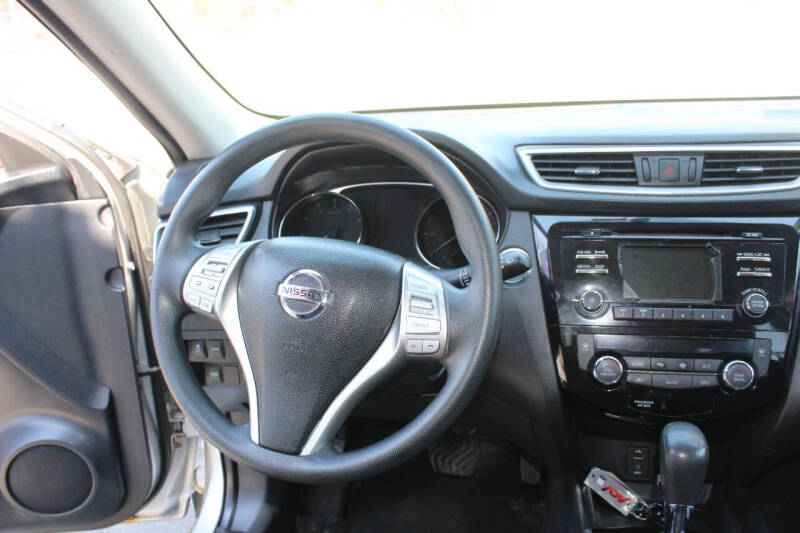2016 Nissan Rogue S