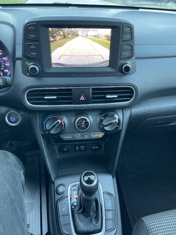 2020 Hyundai Kona SEL