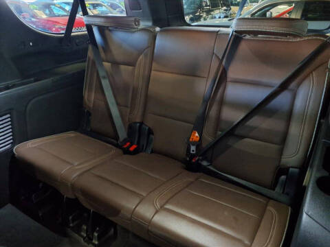 2022 Chevrolet Suburban High Country