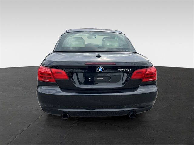 2012 BMW 3 Series 335i