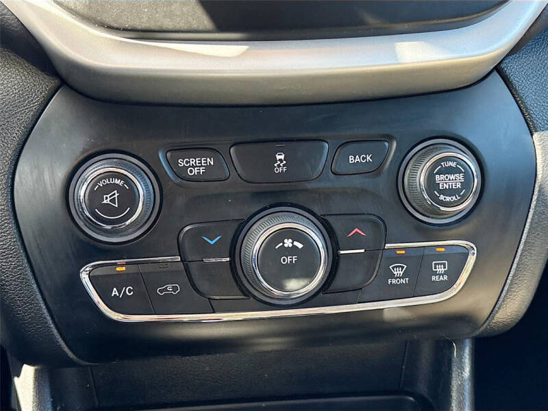 2017 Jeep Cherokee Latitude