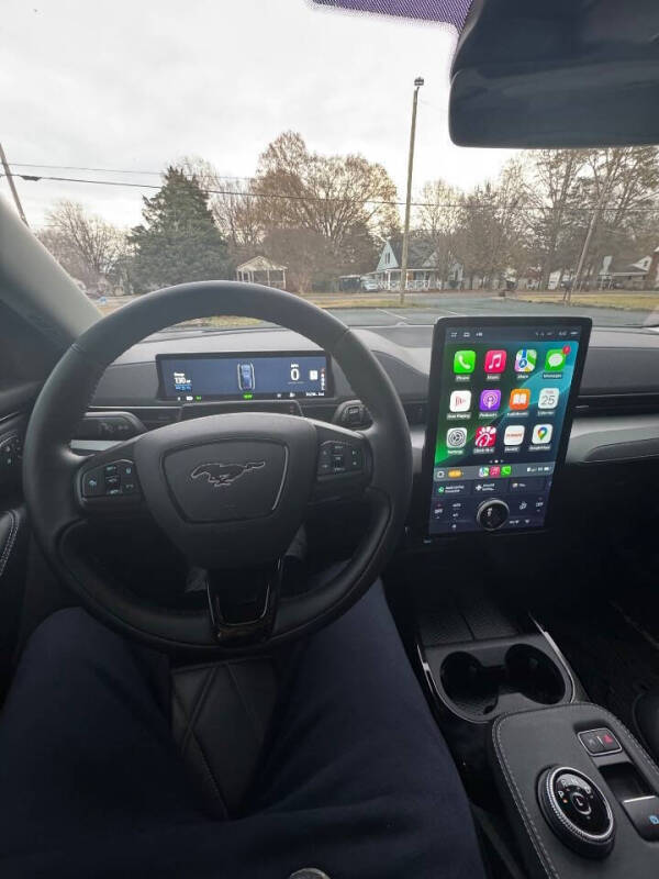 2021 Ford Mustang Mach-E California Route 1